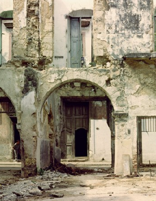 Ruinas urbanas como alegoría de transitoriedad en la Fotografía de América Latina. 1990 – 2010 imagen